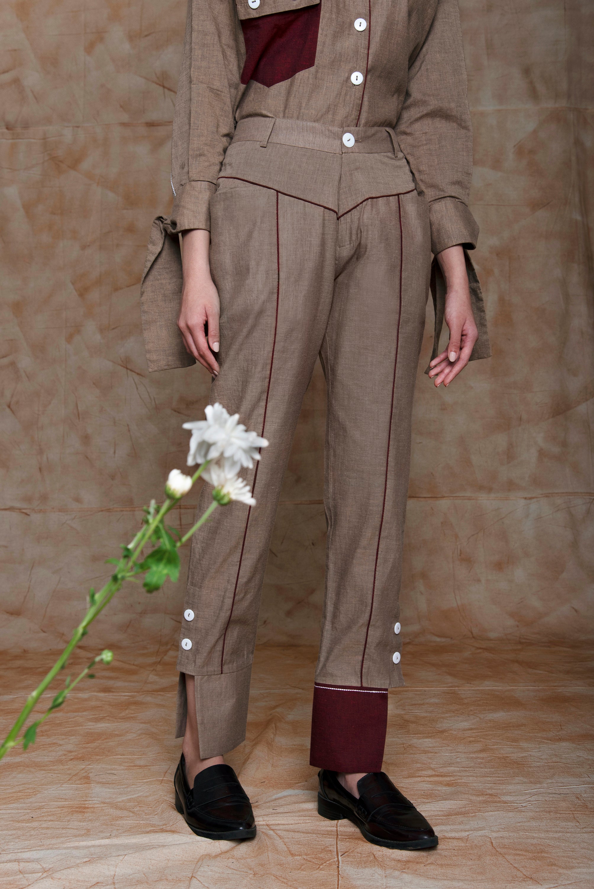 Color Block Cuff Pants