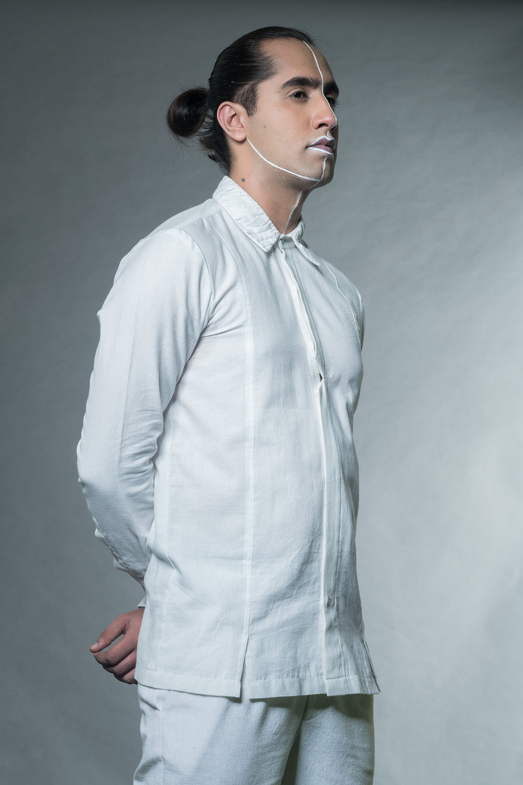 Shirt With Gathers In Collar