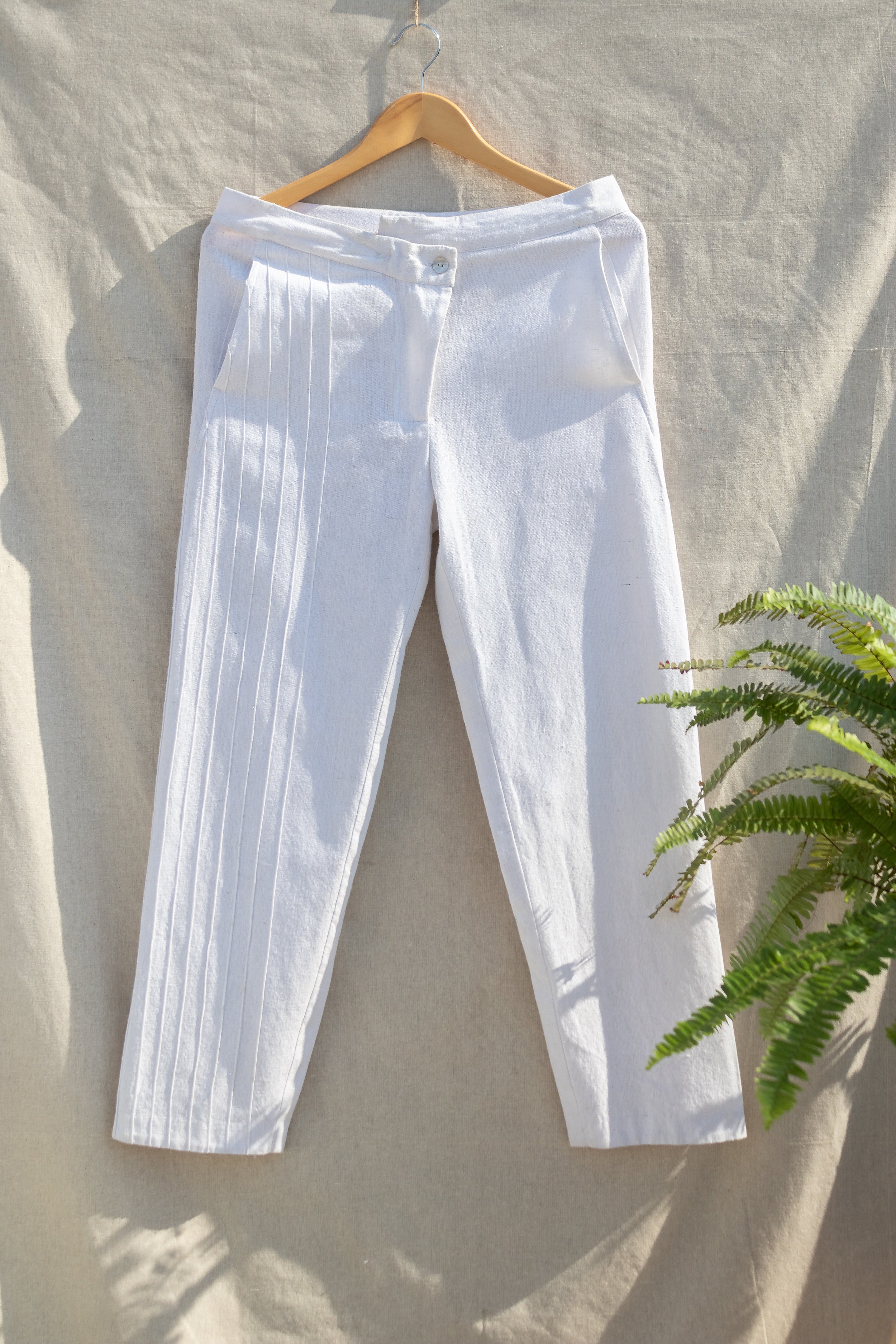 Pants With Pin Tucks